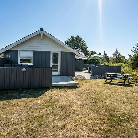 Gorgeous In Hvide Sande With Kitchen Holiday home *