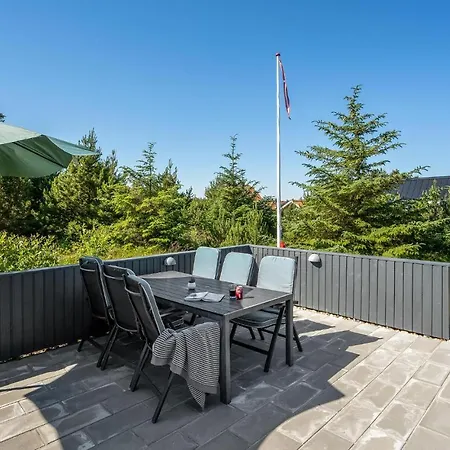 Gorgeous In Hvide Sande With Kitchen *